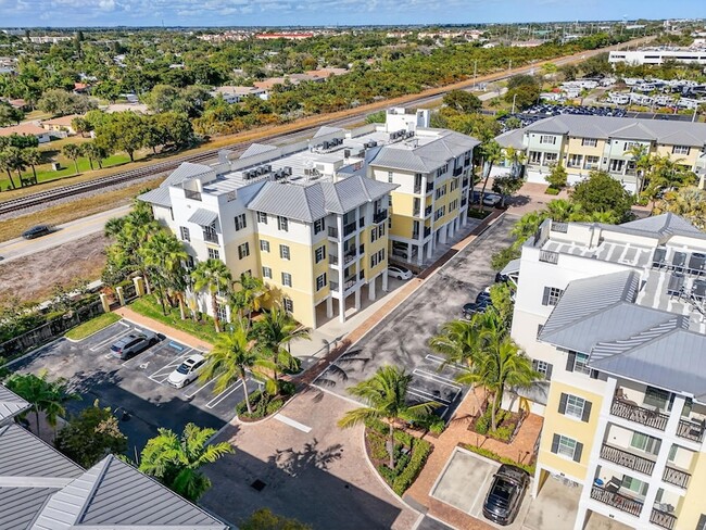 Photo - 225 S Latitude Cir Unit 402