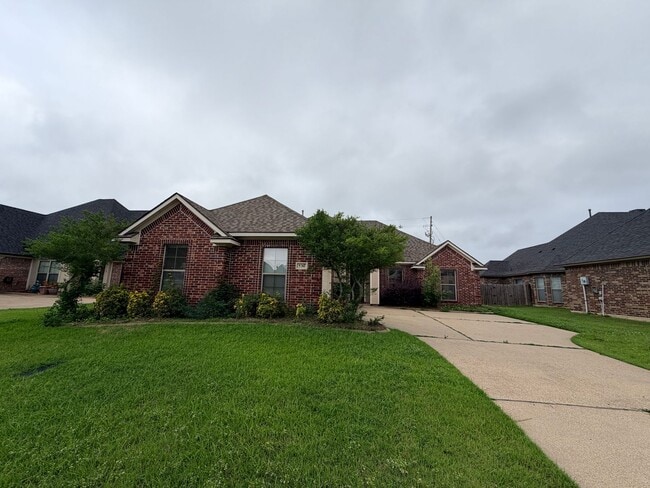 Photo - SOUTH BOSSIER CLOSE TO BARKSDALE AIR FORCE BASE...
