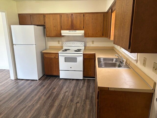 Photo - 301 Alice Dr