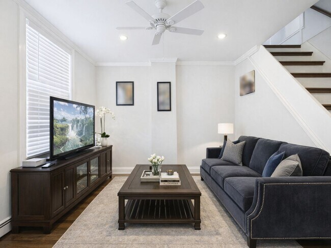 Photo - Newly renovated bright 2 bed 1 bath in fishtown JULY 10