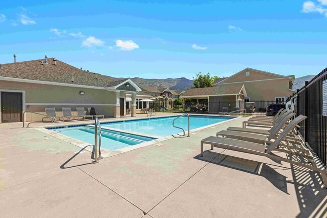 Photo - The Cove at Pleasant View