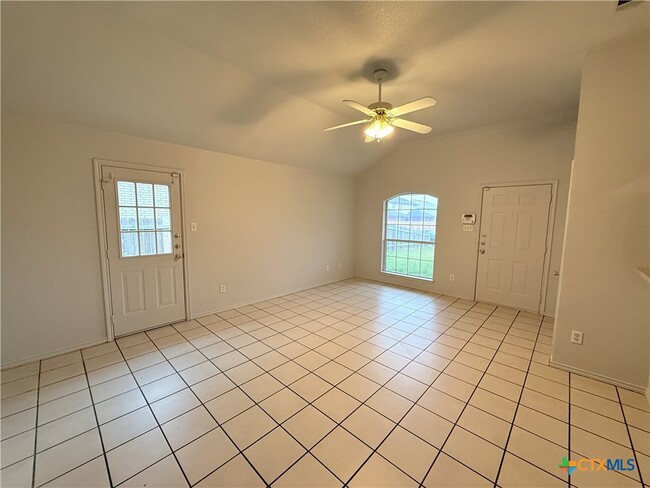 Photo - 3708 Gus Dr