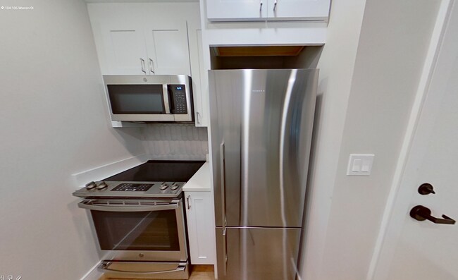 Building Photo - 104 Warren St Rental