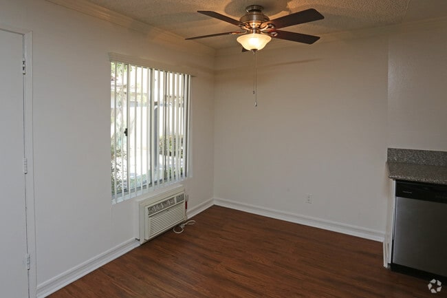 Photo - Orange View Villas