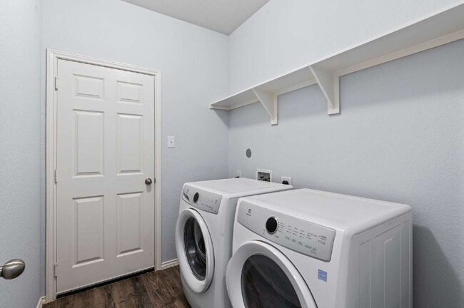 Photo - 2024 Cedar Tree Ct