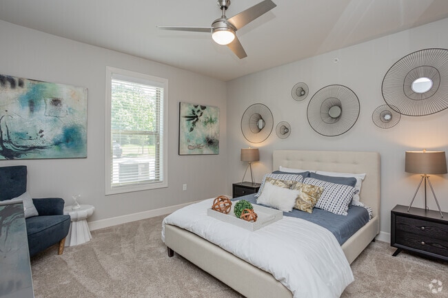 1HAB, 1BA - 790 ft² - McKenzie Park Apartments