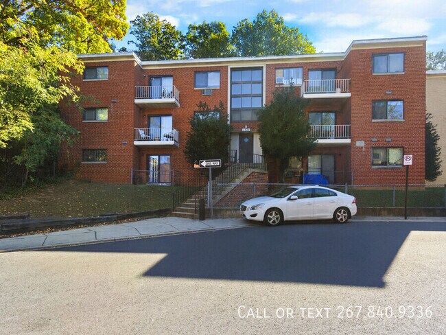 Photo - 4030 Livingston Rd SE Unit 302