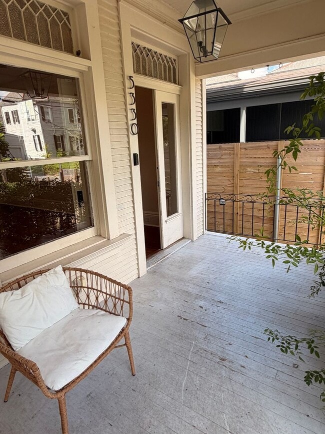 Photo - Gorgeous Two Story 3BD/2.5BA w/ Private Fenced in Backyard Unit 5330 Dryades St