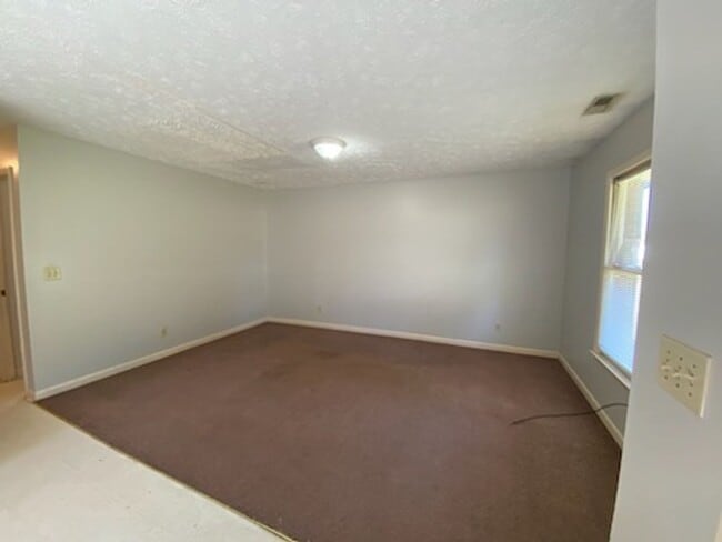 Photo - 1966 Glenwick Dr