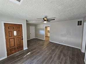 Photo - 5831 Belneath St