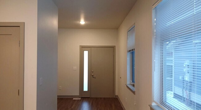 Photo - 16512 Centerpark Ct