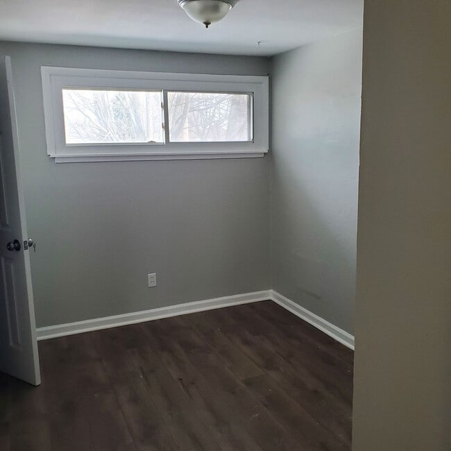 Photo - 3BDRM SIDE BY SIDE DUPLEX FOR RENT