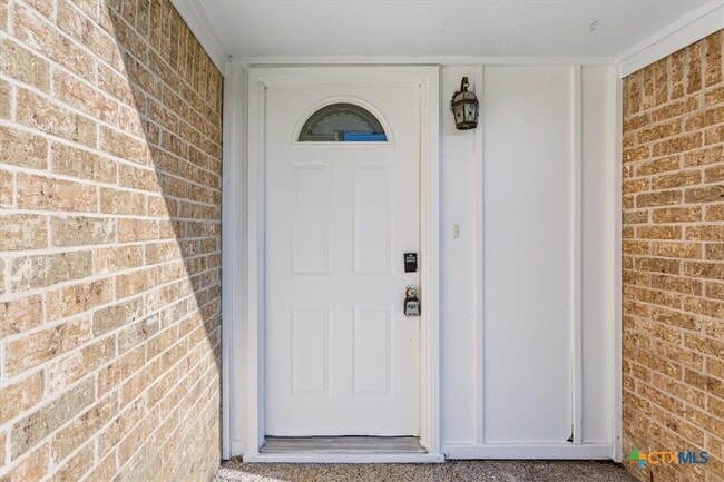 Photo - 907 Willow Brk St