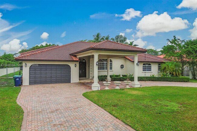 Photo - 10261 SW 58th St