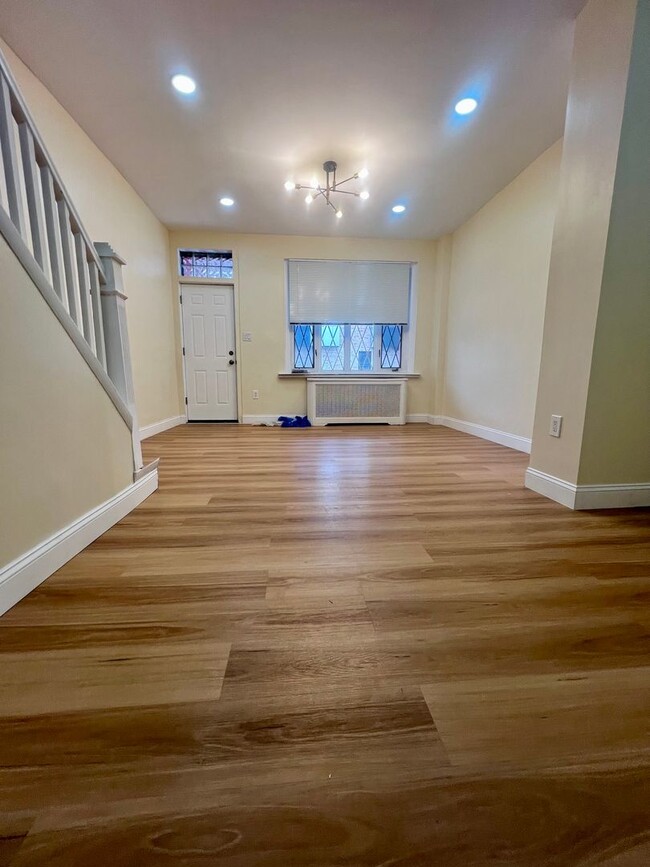 Photo - Newly Renovated 3-Bed Townhome in West Passyunk! Available NOW!