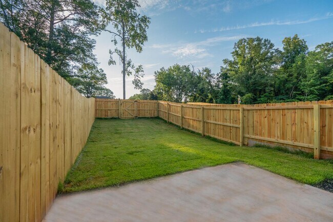 Photo - 124 Woodland Dr