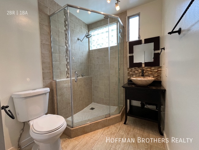 Photo - 523 S Coronado St