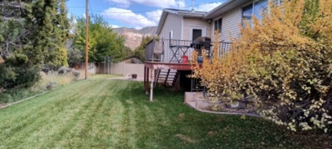 Photo - 1250 S Pinewood Dr Unit Private Small Room