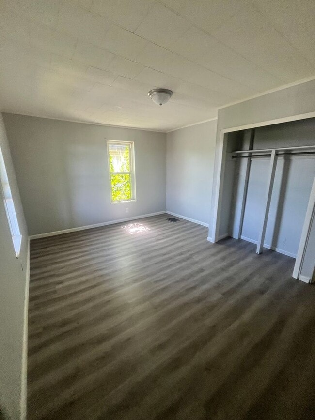 Photo - 3Bedroom 1Bath Single House