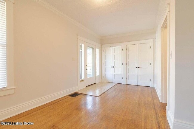 Photo - 2112 Maryland Ave