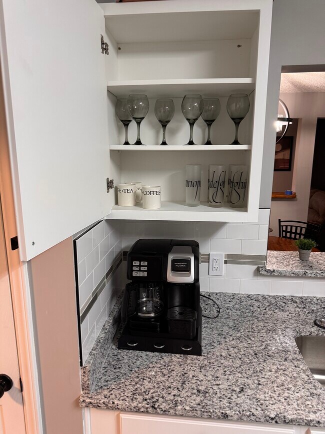 Photo - 4815 Tanglewood Oaks St