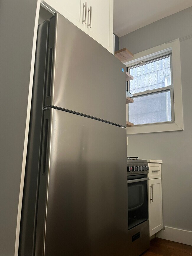 Photo - 113 Duncan Ave Unit 2B