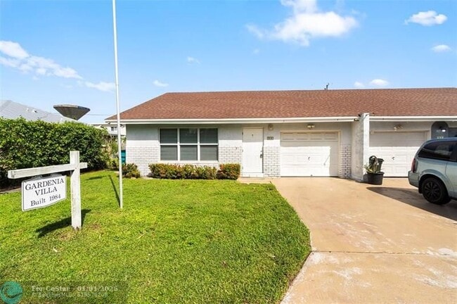 Photo - 511 SE 20th Ct