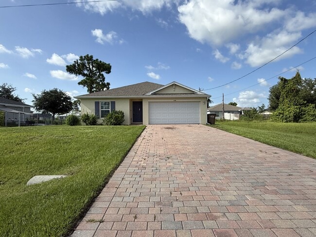 Photo - 1108 NE 36th Ln