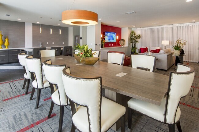 San Marino Apartments