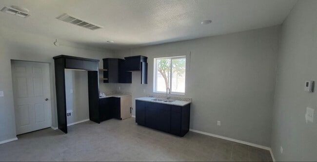 Photo - 231 Francis St Unit A