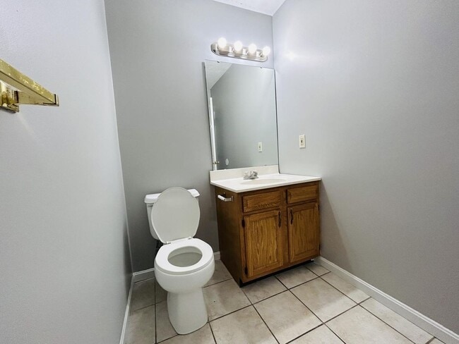 Photo - 13-15 Shenandoah Dr. Unit 13 Shenandoah Dr.