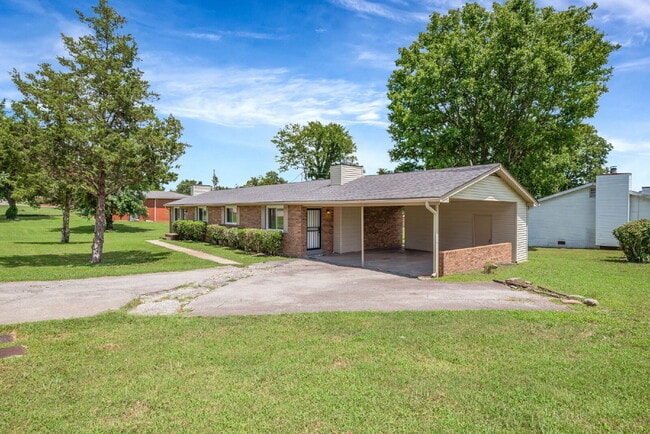 Photo - Furnished, remodeled 2BR near Nashville hospitals, all utilities and WiFi included, updated kitch...