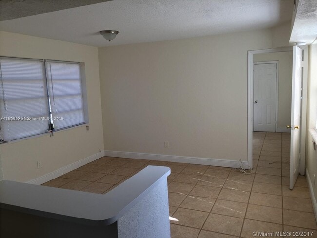 Photo - 107 Allen Rd