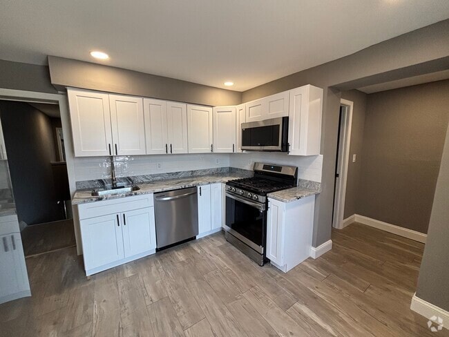Building Photo - 4516 Ritchie St Unit B Rental