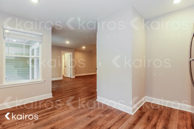 Photo - 173 Cottage Grove Rd