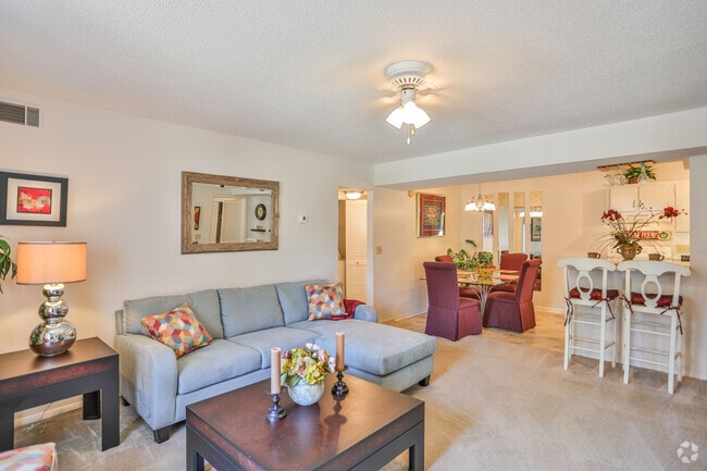2BR, 2BA