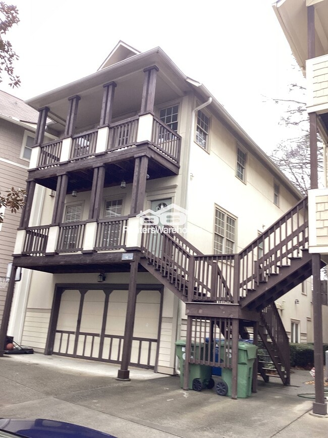 Building Photo - 1073 Davis Cir NW