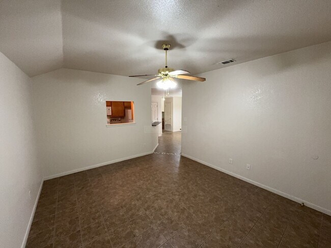 Photo - 1107 Cinch Dr Unit 1107 Cinch Dr  A