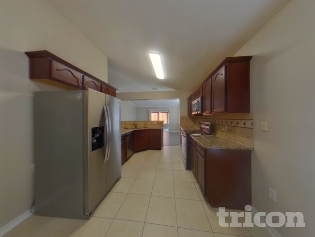 Photo - 1120 Imperial Eagle St