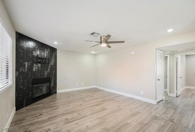 Photo - 1205 N Buffalo Dr Unit 202