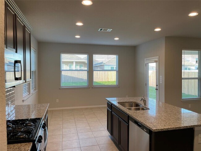 Photo - 6406 Pleasanton Pkwy