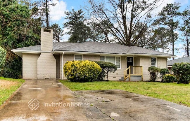 Photo - 2430 Mark Dr