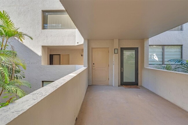 Photo - 121 Crandon Blvd Unit 248