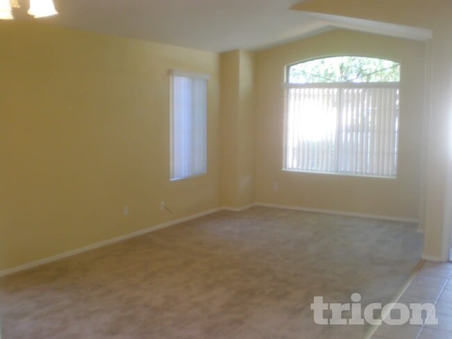 Photo - 11363 W Overlin Dr