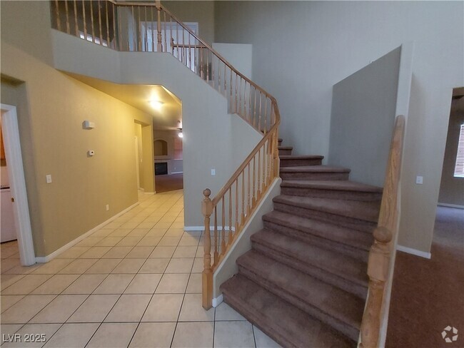 Building Photo - 101 Glendive St Rental