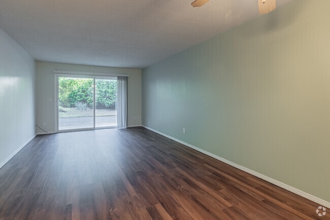2BR. 1BA - 740SF - living Room - Lake Village