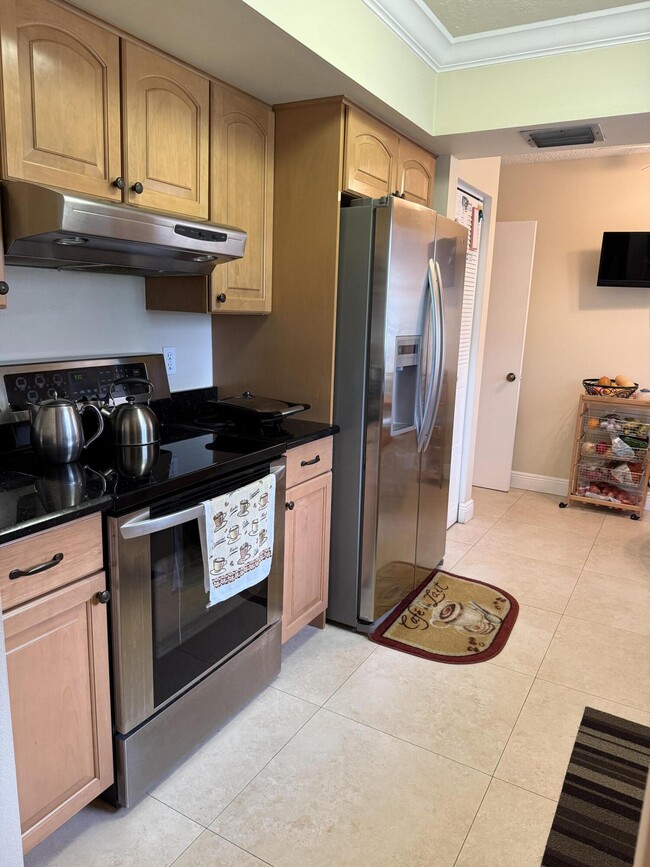 Photo - 6289 Red Cedar Cir