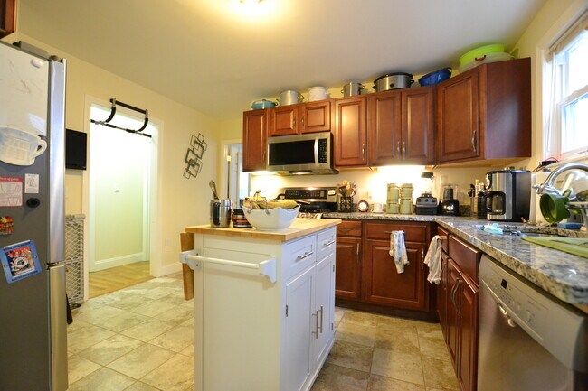 Photo - 27 Bostonia Ave Unit 1