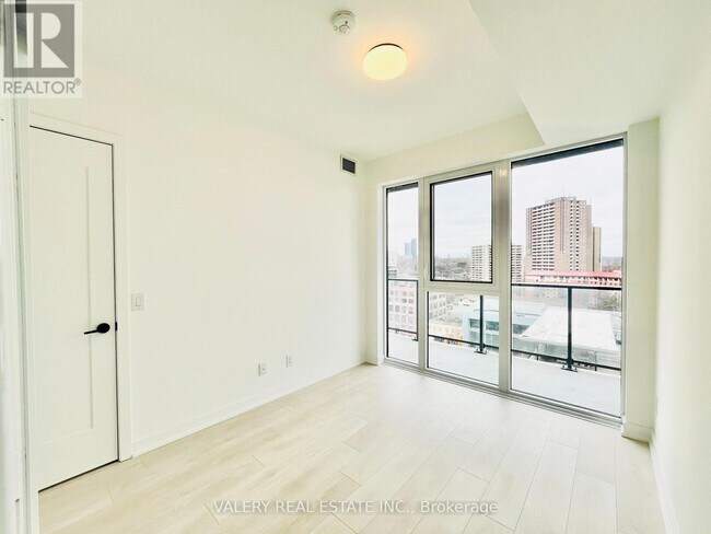 Photo - 5 Defries St