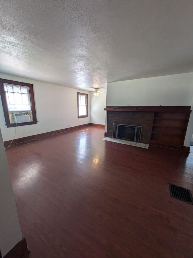 Photo - Inviting 2 Bed/1 Bath House!